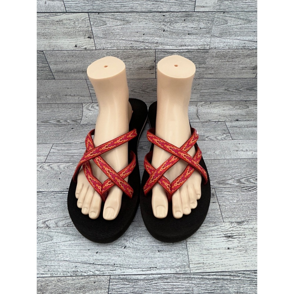 Teva Mush II Flip Flops Sandals Women's‎ Size 10 Red Woven Straps